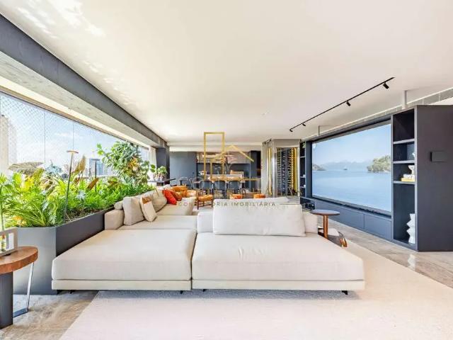 Apartamento para Venda em Barueri/SP Alphaville Empresarial 4 Quartos