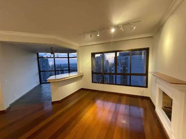 Apartamento para Venda em Barueri/SP Alphaville 3 Quartos