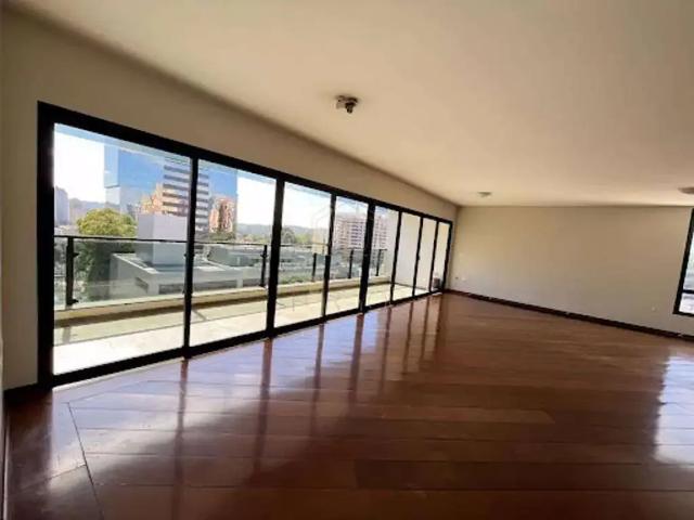 Apartamento para Venda em Barueri/SP Alphaville 4 Quartos