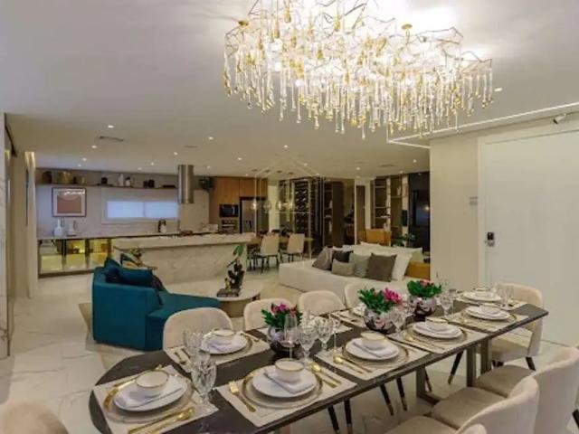 Apartamento para Venda em Barueri/SP Alphaville 4 Quartos