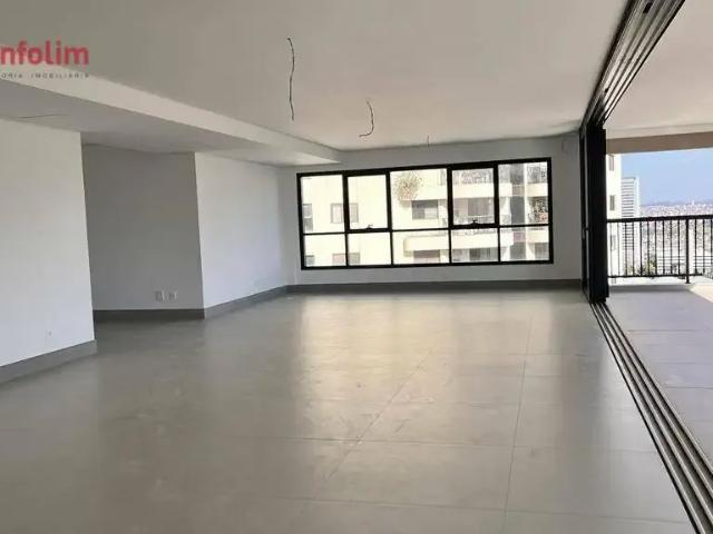 Apartamento para Venda em Barueri/SP Alphaville 4 Quartos