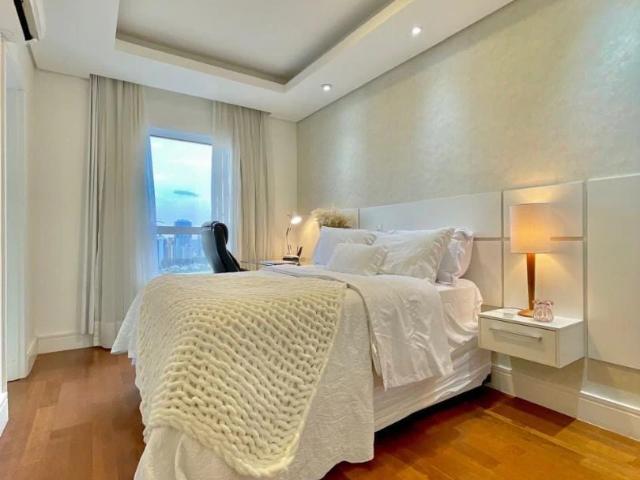 Apartamento para Venda em Barueri/SP Melville Empresarial I e II 3 Quartos