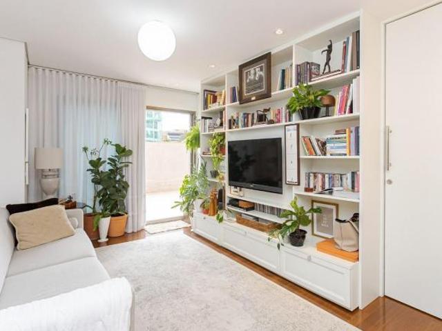 Apartamento para venda em Batel de 75.00m² com 1 Quarto e 1 Suite