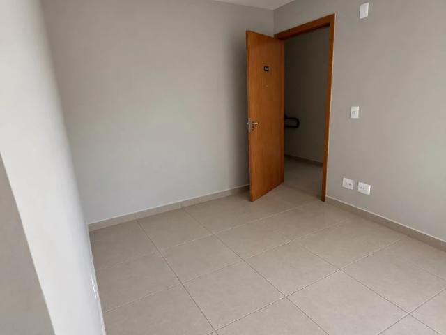 Apartamento para Venda em Bauru/SP Parque Viaduto 2 Quartos