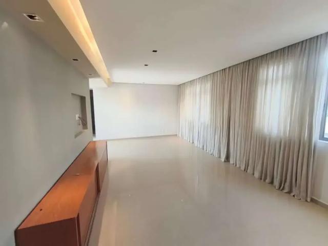 Apartamento para Venda em Belo Horizonte/MG Coração Eucarístico 4 Quartos
