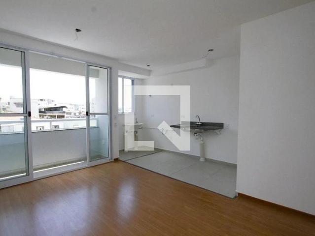 Apartamento para Venda em Belo Horizonte/MG Caiçaras 2 Quartos