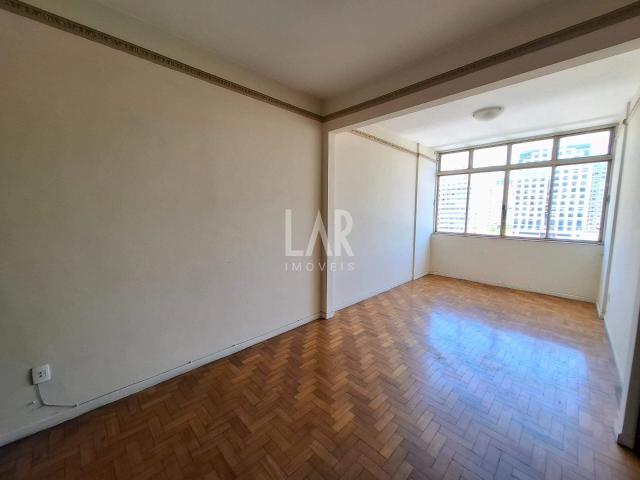Apartamento para Venda em Belo Horizonte/MG Centro 2 Quartos