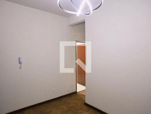 Apartamento para Venda em Belo Horizonte/MG Centro 2 Quartos