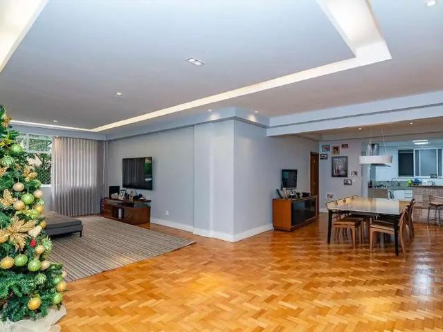 Apartamento para Venda em Belo Horizonte/MG Centro 3 Quartos