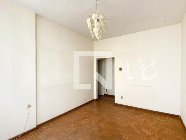 Apartamento para Venda em Belo Horizonte/MG Centro 3 Quartos