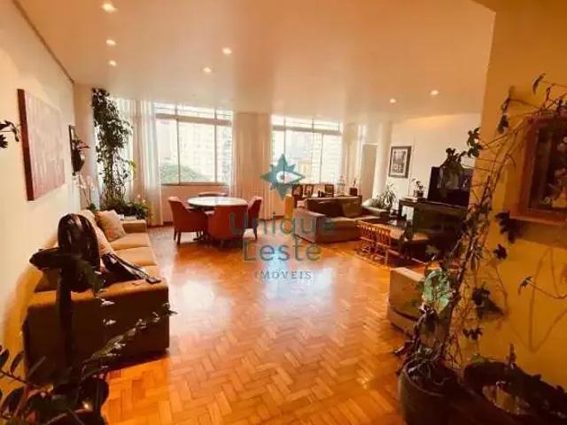 Apartamento para Venda em Belo Horizonte/MG Centro 5 Quartos