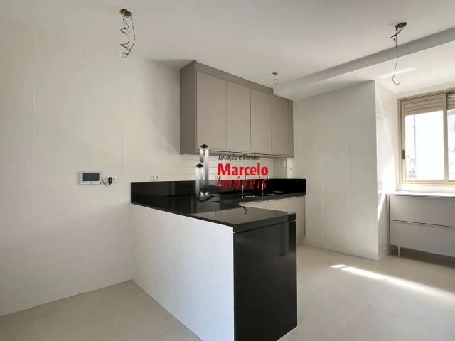 Apartamento para Venda em Belo Horizonte/MG Cruzeiro 4 Quartos