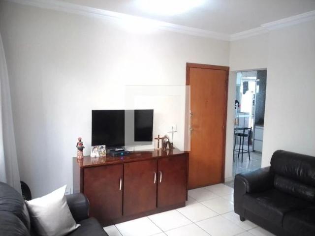 Apartamento para Venda em Belo Horizonte/MG Alto dos Pinheiros 3 Quartos