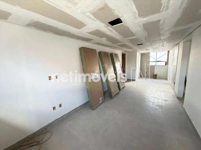 Apartamento para Venda em Belo Horizonte/MG Barroca 3 Quartos