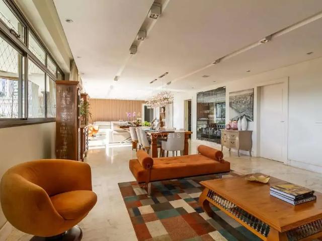 Apartamento para Venda em Belo Horizonte/MG Belvedere 4 Quartos