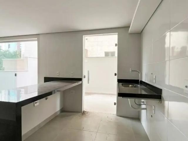 Apartamento para Venda em Belo Horizonte/MG Funcionários 2 Quartos