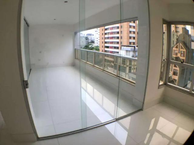 Apartamento para Venda em Belo Horizonte/MG Funcionários 4 Quartos
