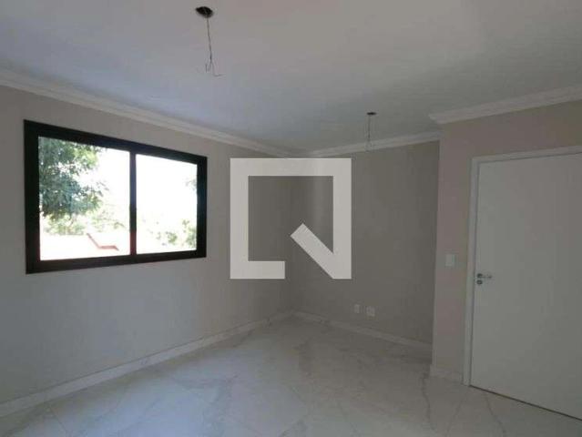 Apartamento para Venda em Belo Horizonte/MG Itapoã 3 Quartos