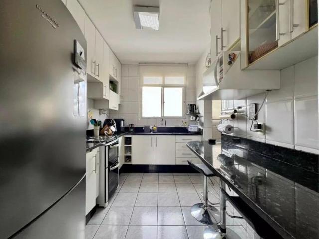 Apartamento para Venda em Belo Horizonte/MG Itapoã 3 Quartos
