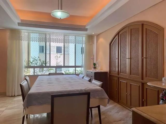 Apartamento para Venda em Belo Horizonte/MG Lourdes 4 Quartos