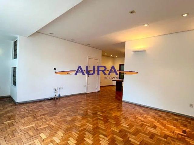 Apartamento para Venda em Belo Horizonte/MG Lourdes 3 Quartos