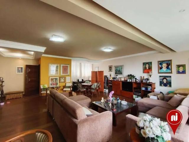Apartamento para Venda em Belo Horizonte/MG São Lucas 5 Quartos