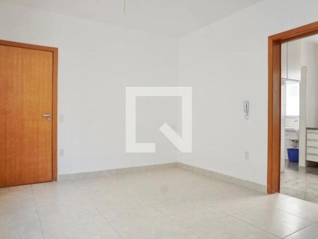 Apartamento para Venda em Belo Horizonte/MG Santa Inês 3 Quartos