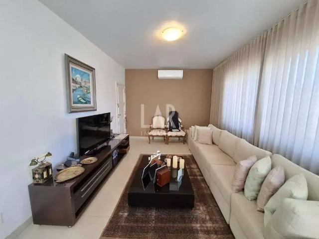 Apartamento para Venda em Belo Horizonte/MG Santa Lúcia 4 Quartos