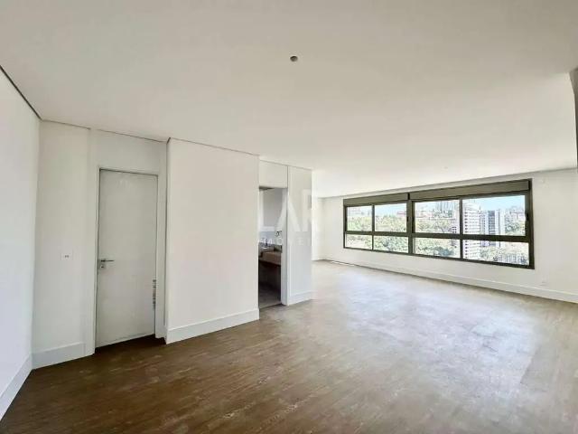 Apartamento para Venda em Belo Horizonte/MG Santa Lúcia 4 Quartos