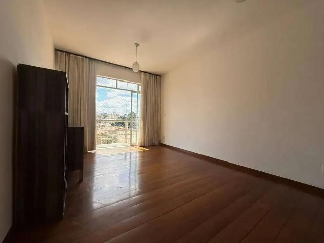 Apartamento para Venda em Belo Horizonte/MG Santa Tereza 3 Quartos