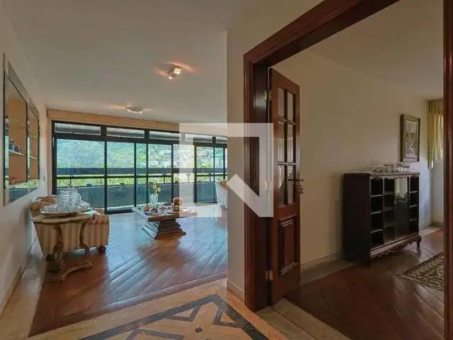 Apartamento para Venda em Belo Horizonte/MG Serra 4 Quartos