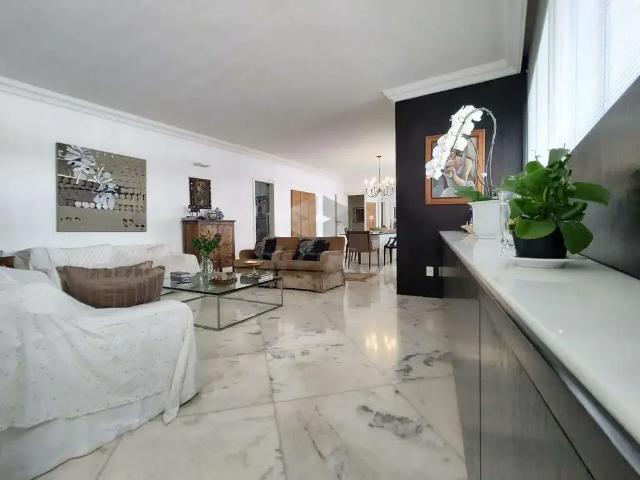 Apartamento para Venda em Belo Horizonte/MG Serra 4 Quartos