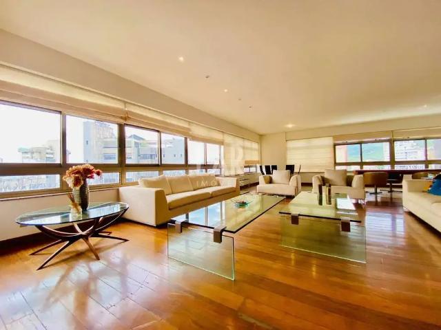 Apartamento para Venda em Belo Horizonte/MG Serra 4 Quartos