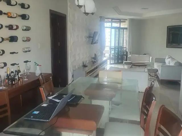 Apartamento para Venda em Belém/PA Batista Campos 4 Quartos