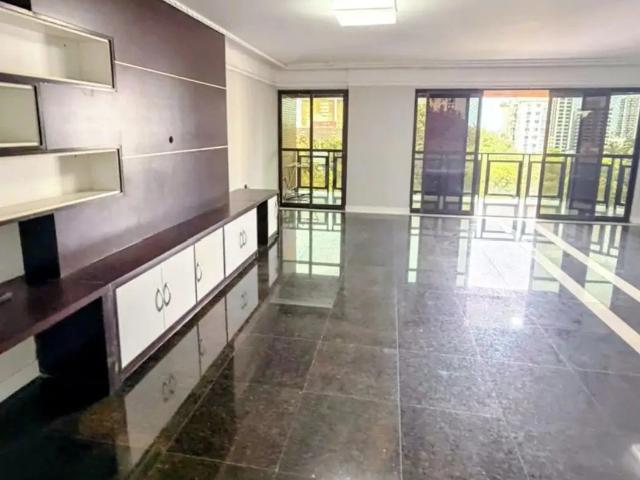 Apartamento para Venda em Belém/PA São Brás 4 Quartos