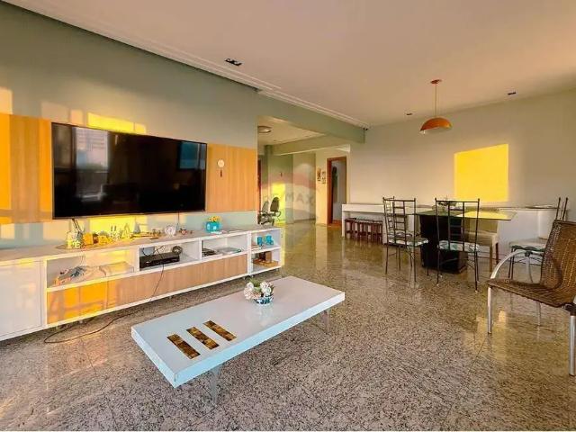 Apartamento para Venda em Belém/PA Umarizal 3 Quartos