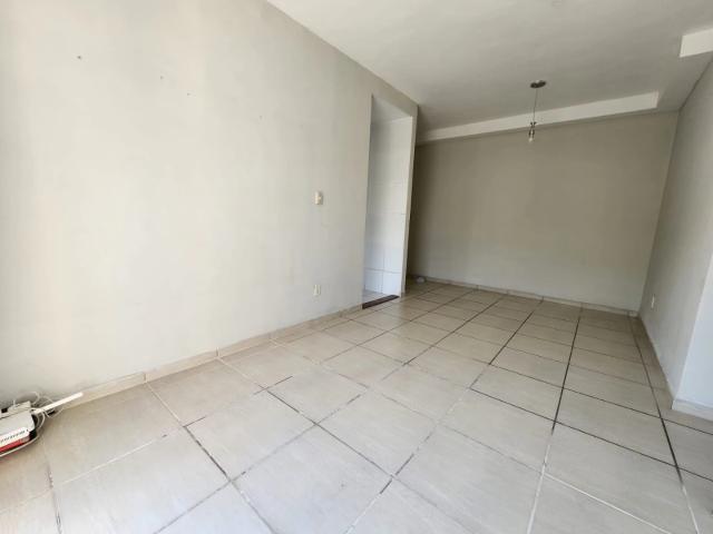 Apartamento para Venda em Belford Roxo/RJ Centro 3 Quartos