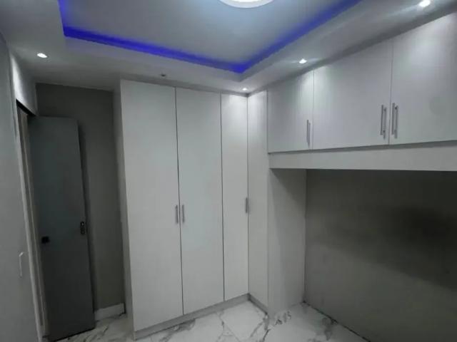 Apartamento para Venda em Belford Roxo/RJ Centro 3 Quartos