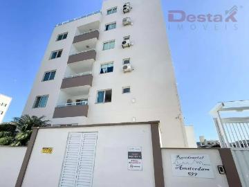 Balneário Piçarras - Varanda, Garagem