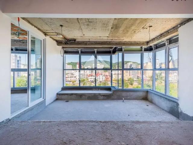 Apartamento para Venda em Blumenau/SC Ponta Aguda 4 Quartos