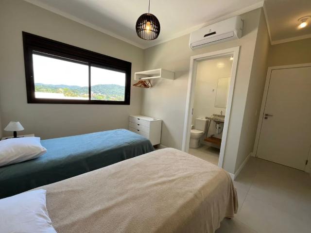 Apartamento para Venda em Bombinhas/SC Mariscal 2 Quartos