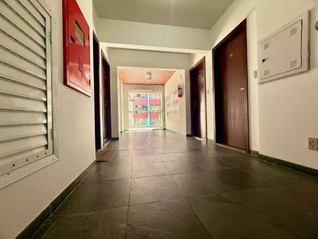 Apartamento para Venda em Bombinhas/SC Bombas 2 Quartos