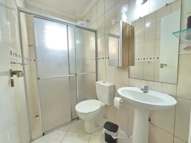 Apartamento para Venda em Bombinhas/SC Bombas 2 Quartos
