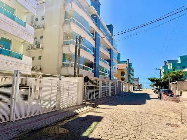 Apartamento para Venda em Bombinhas/SC Bombas 3 Quartos