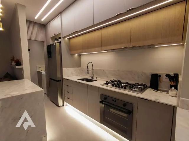Apartamento para Venda em Bombinhas/SC Bombas 3 Quartos