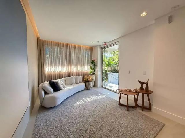 Apartamento para Venda em Bombinhas/SC Centro 3 Quartos