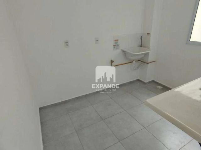Apartamento para Venda em Botucatu/SP Parque Residencial Nazaré 2 Quartos