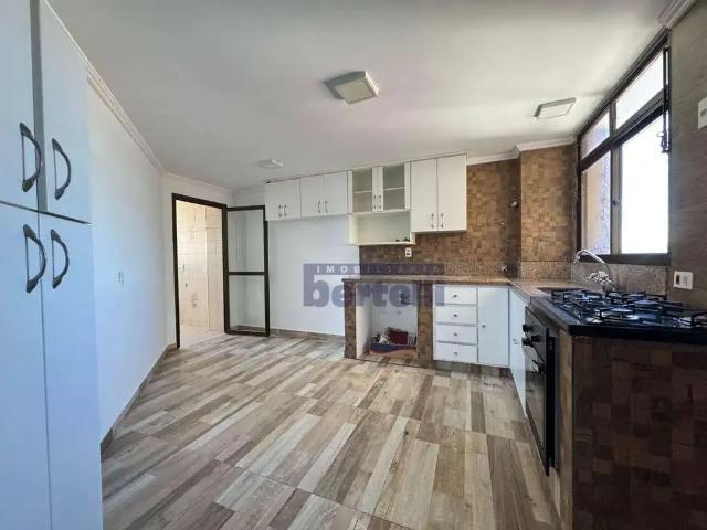 Apartamento para Venda em Bragança Paulista/SP Centro 3 Quartos