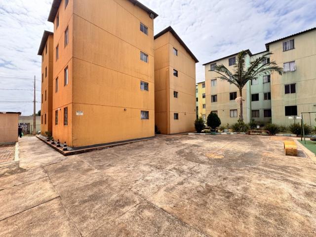 Apartamento para Venda em Brasília/DF Santa maria 2 Quartos