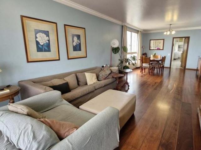 Apartamento para venda em Brooklin com 3 quartos, sendo 1 suíte, 182m²